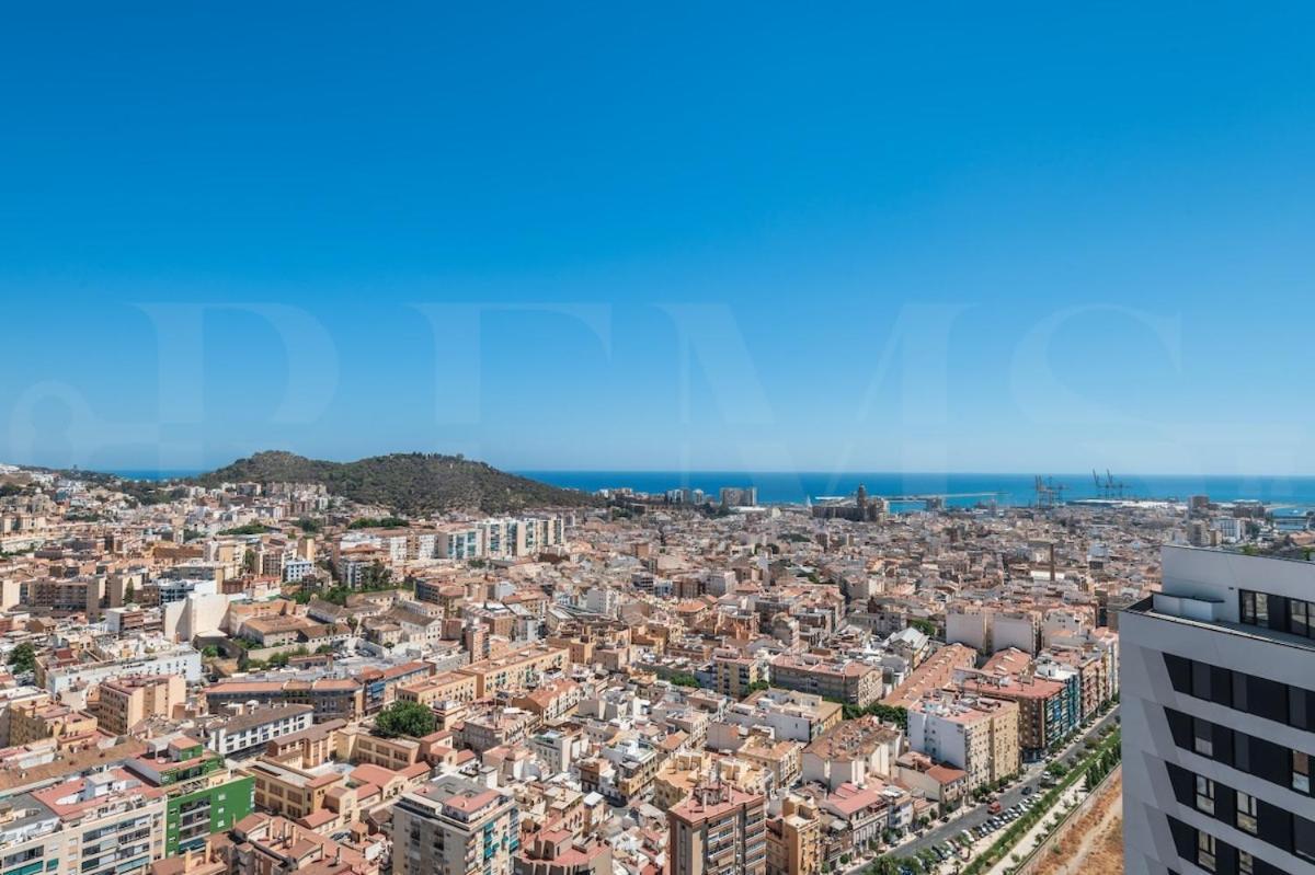 With Stunning Views And Parking By Rems Málaga